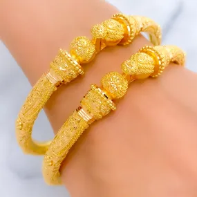 Beautiful Lush 22k Gold Pipe Bangles