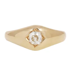 Grand Star Solitaire Ring